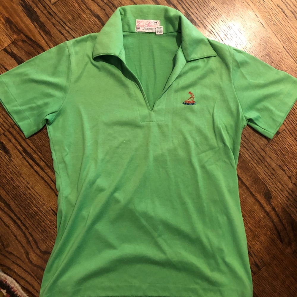 Vintage women’s Pinehurst golf shirt